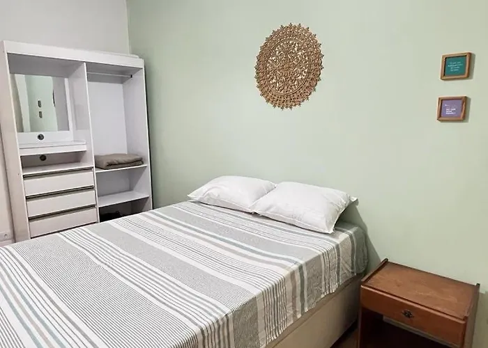 Apartamento - Praia do Itaguá