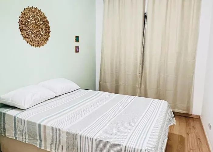 Apartamento - Praia do Itaguá
